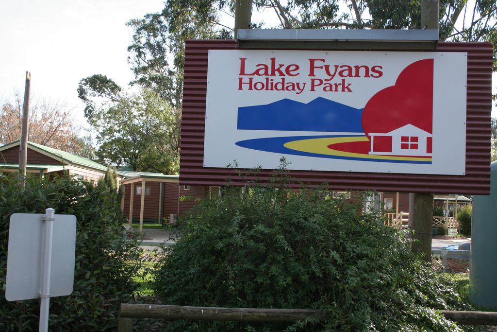 Lake Fyans Holiday Park Exteriör bild